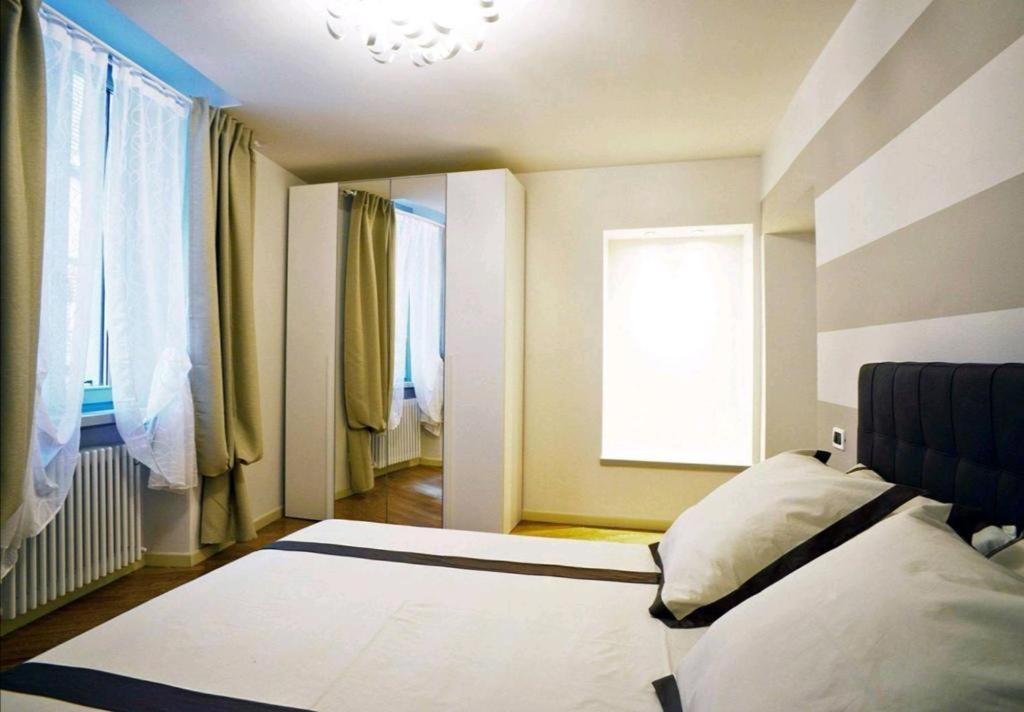 Ventuno - Modern - Country & Apartment *
